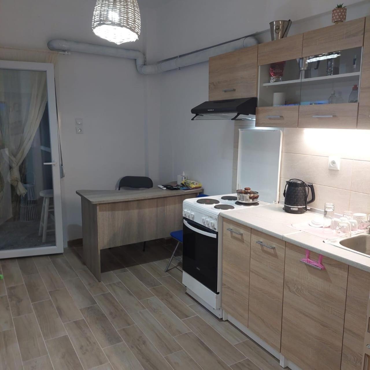 Small Studio Center 2 เทสซาโลนิกิ ภายนอก รูปภาพ